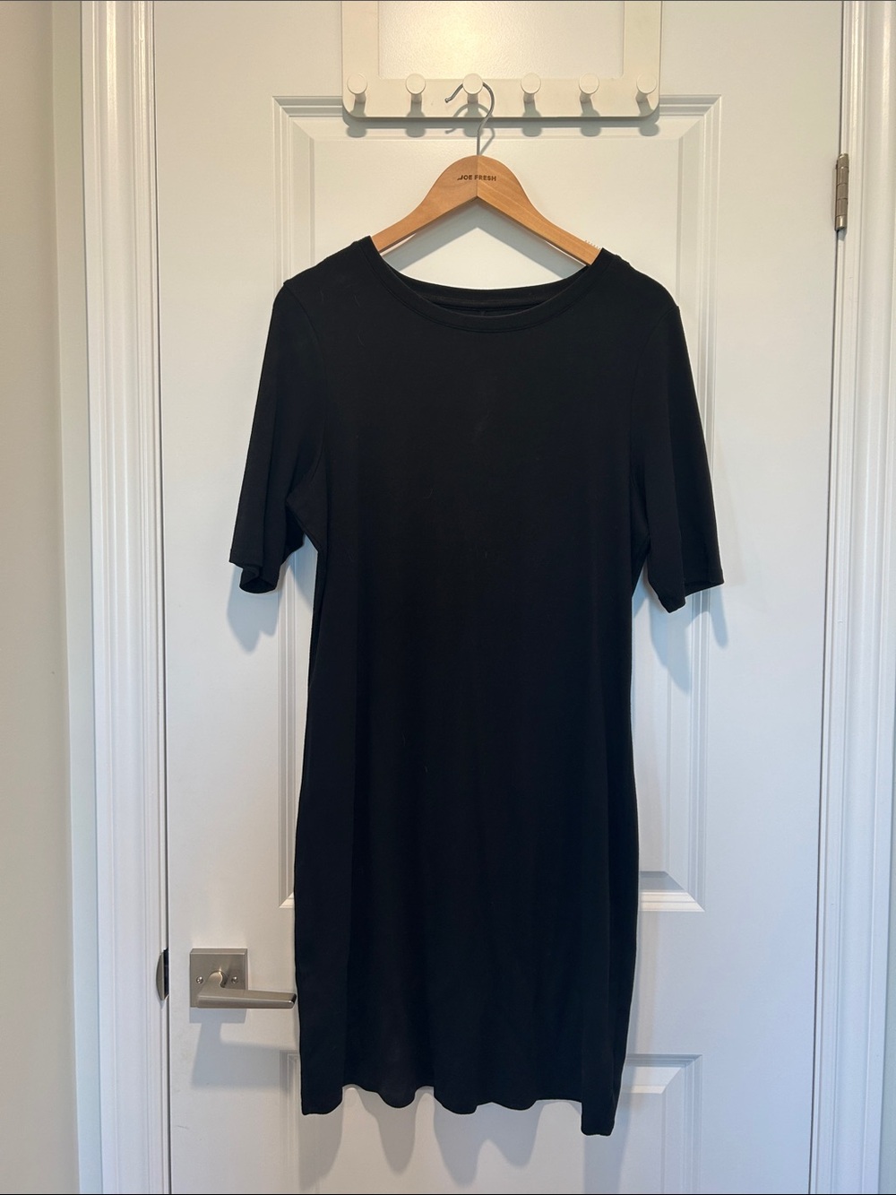 GAP NWOT Black Short Sleeve Shift Dress l
